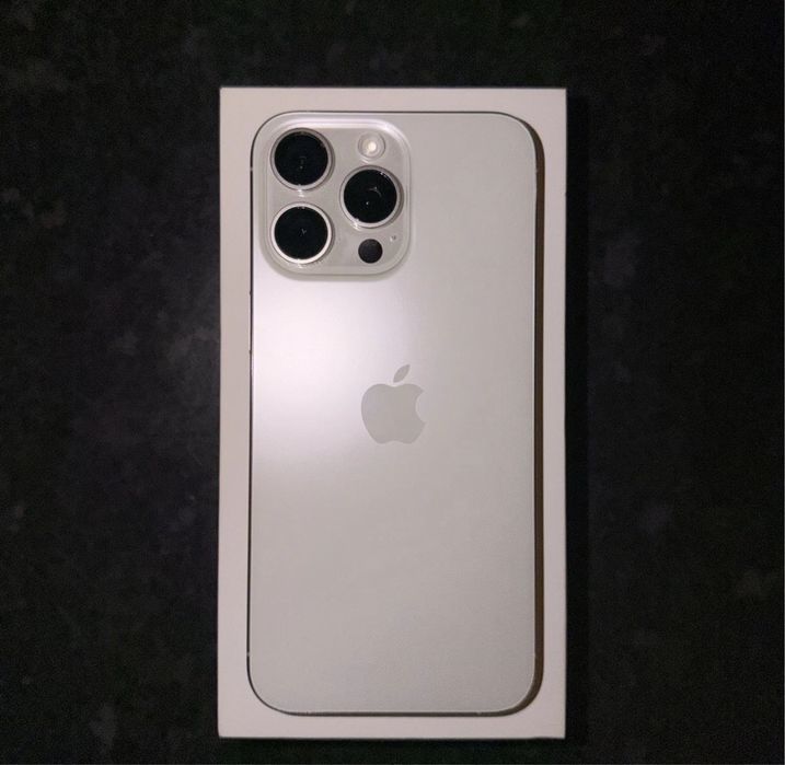 Iphone 15 pro max white 512GB CA NOU