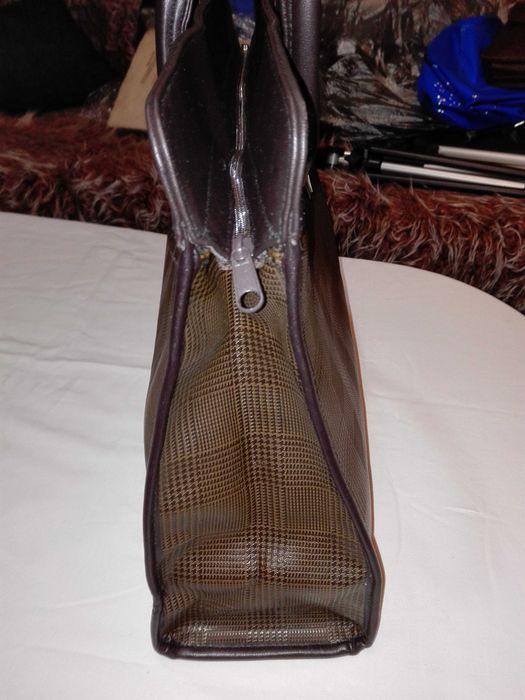 Дамски чанти в отлично състояние