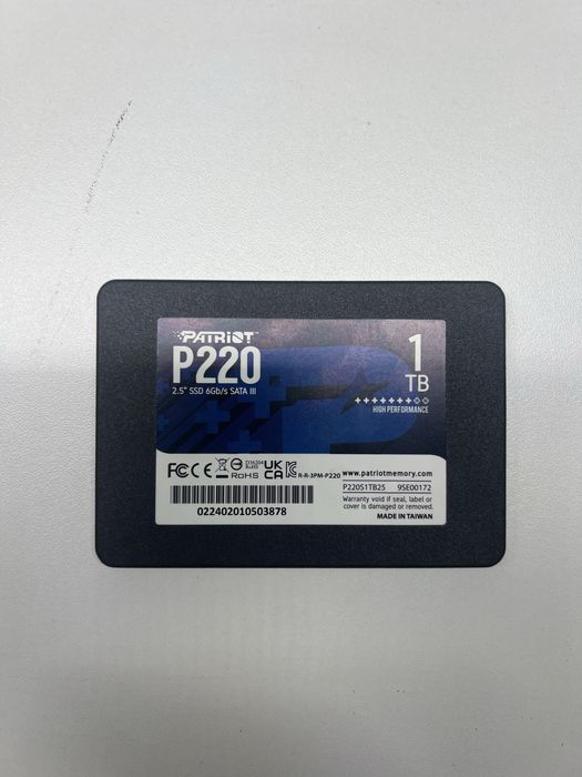 1000 ГБ 2.5" SATA накопитель Patriot Memory P220 [P220S1TB25]