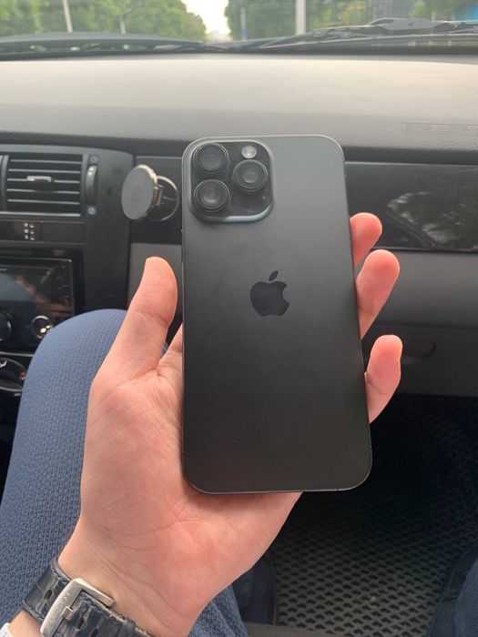Iphone 16 Pro Мax ёмкость 90%