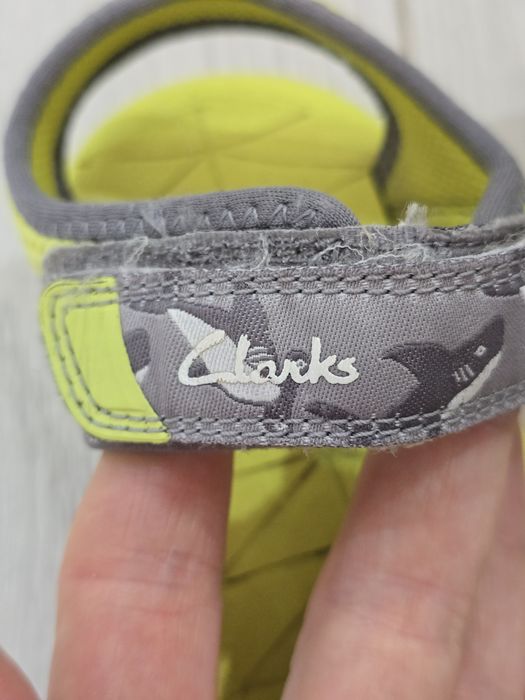 Детские босоножки Clarks б/у