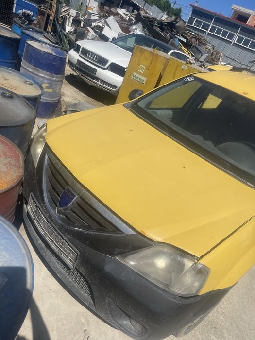 Dacia Logan 2 бр на Части