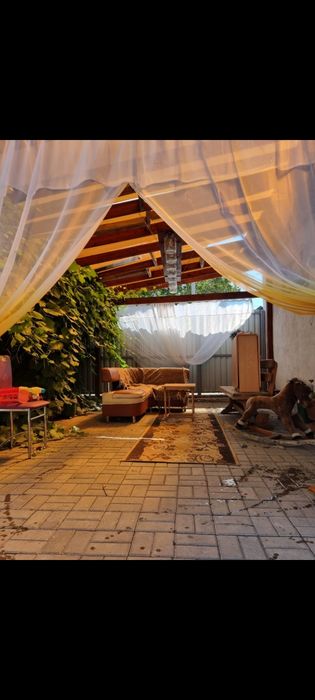 Продаётся дом в центре