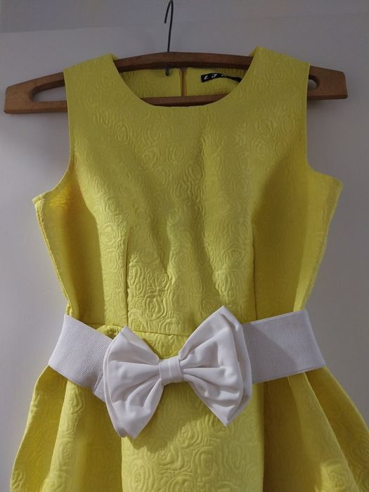 Rochiță noua de vânzare