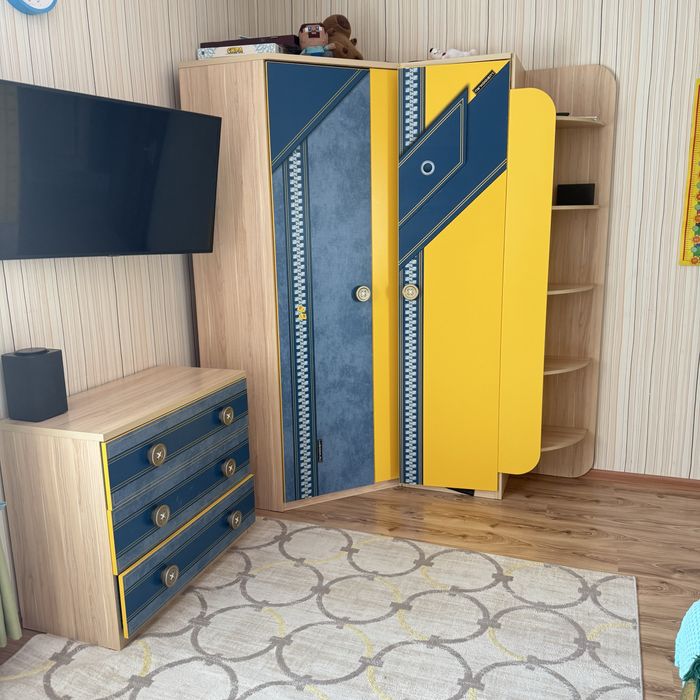 Продам детский спальний гарнитур