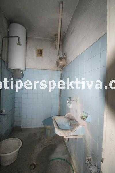 Продава се Тристаен апартамент в Пловдив, Център - 86 кв.м за 1957 €/кв.м - Снимка #5