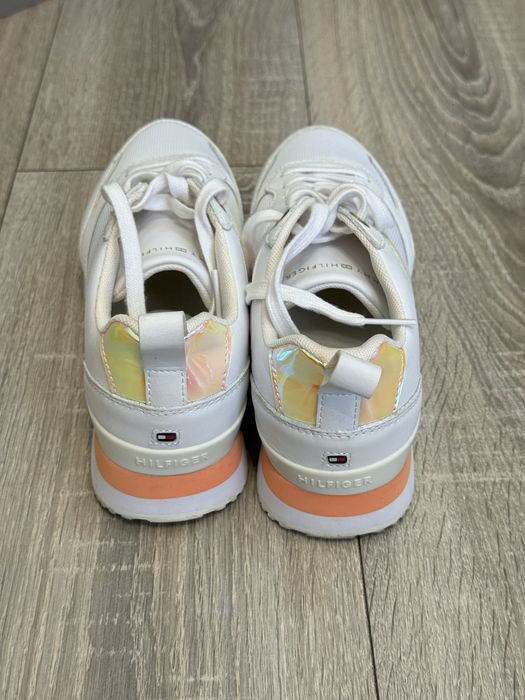 Кроссовки Tommy Hilfiger 37р