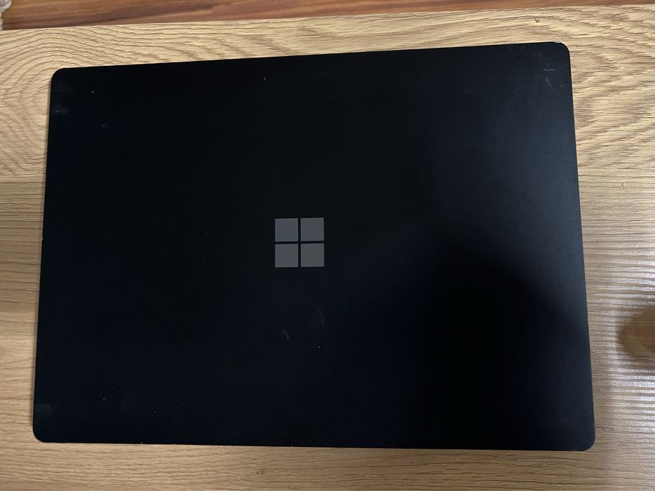 Microsoft Surface Laptop 4