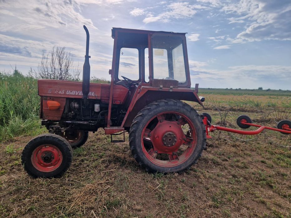 Vand tractor U445L