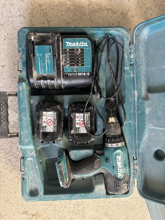 Шуруповерт  макита