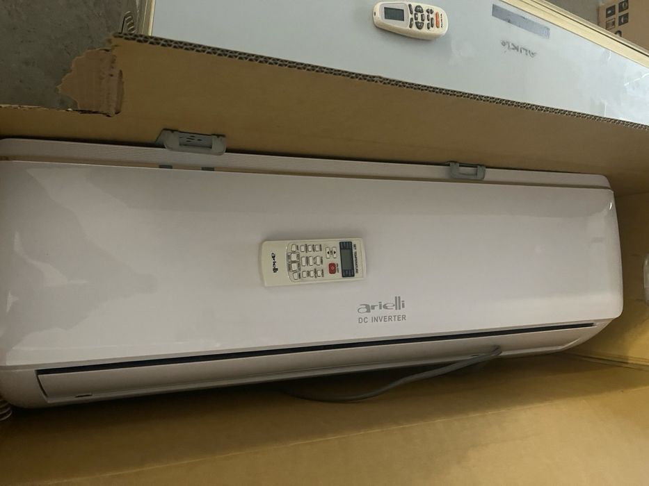 Климатици Aukia и Ariely