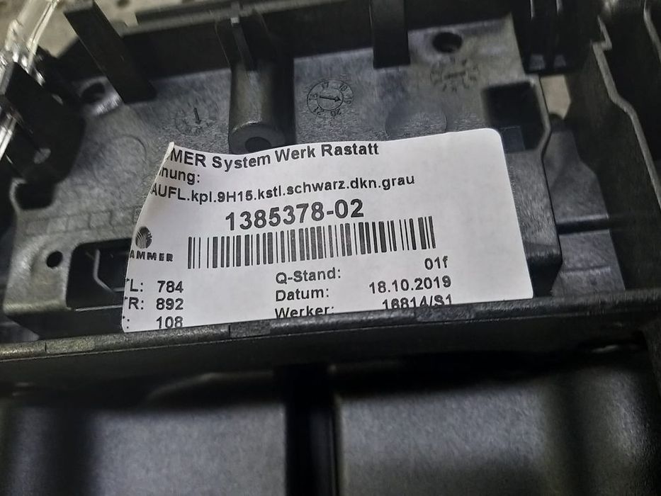 Capac cotiera piele mercedes b class w247 138537802