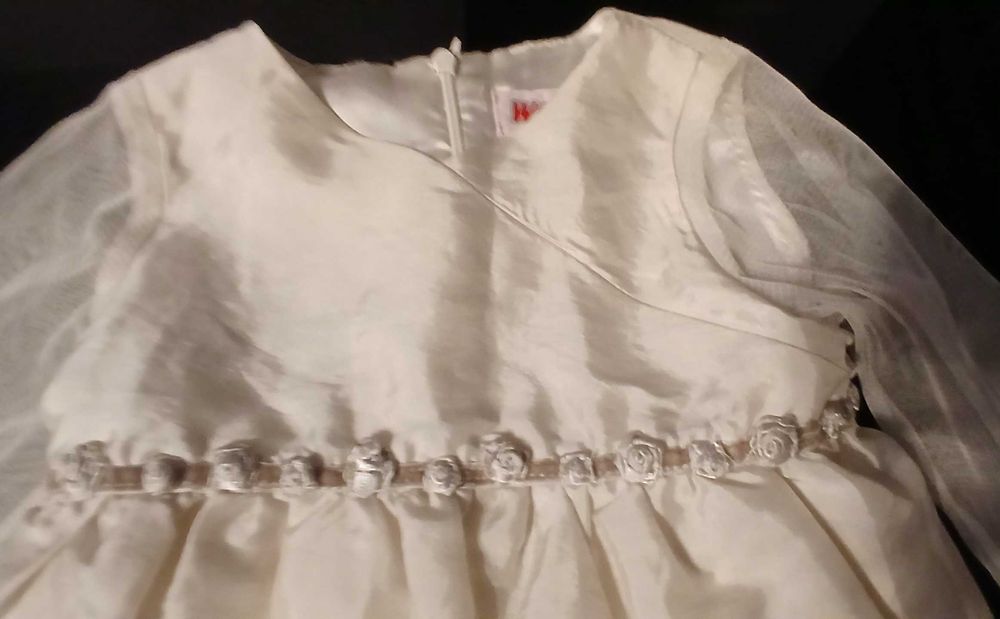 Официална рокля и обувки