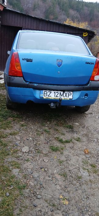Vând Logan 2005 !!