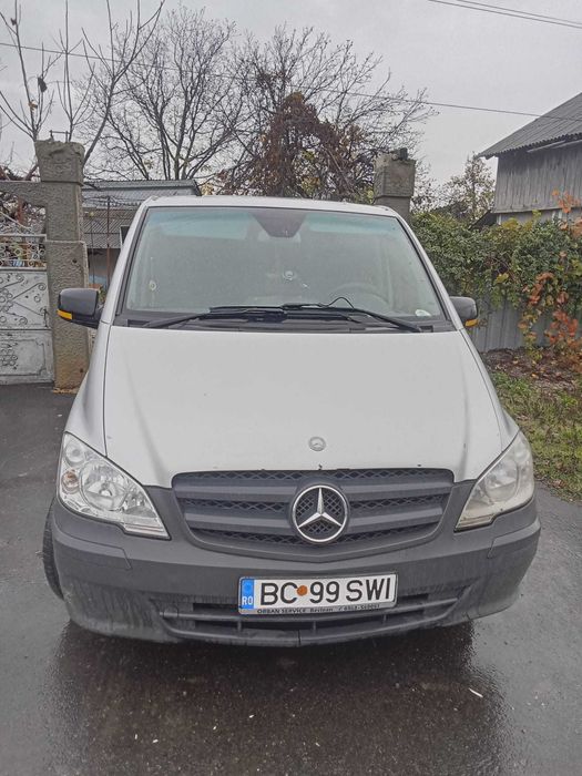 Vând Mercedes Benz vito 2011, 5+1 locuri