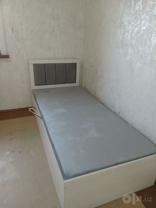 Kravat sunduk krovat divan spalni