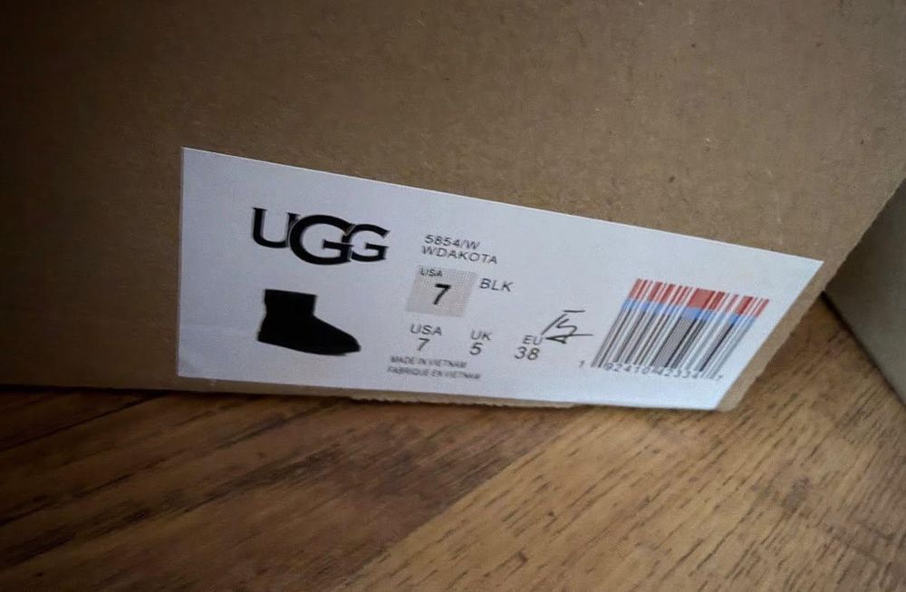 UGG Mini Negre .