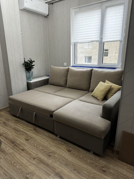 Диван угловой с ящиком для хранения