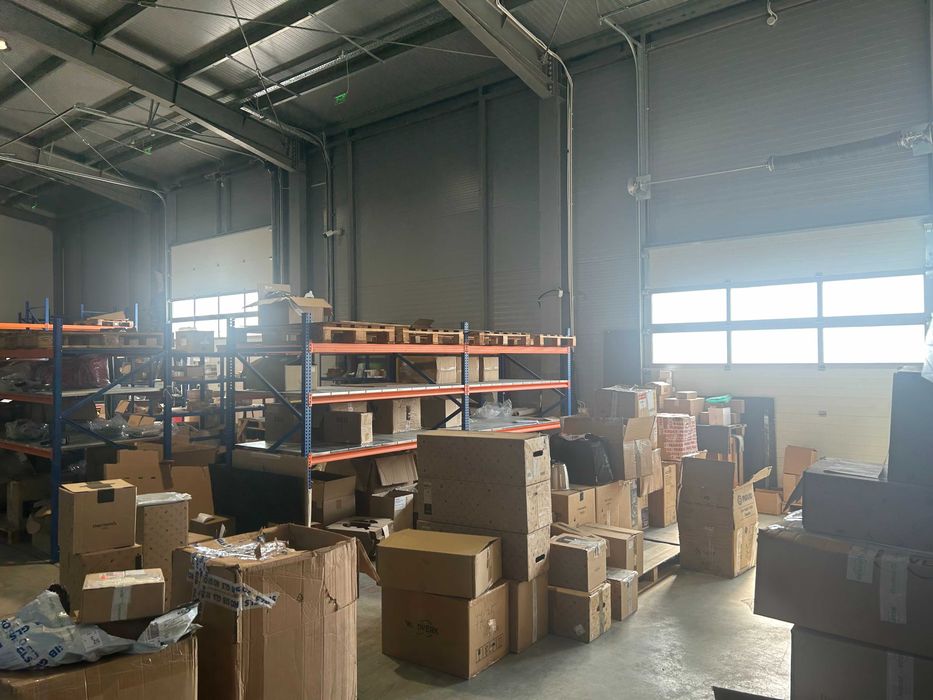 Inchiriez hala industriala ~600 mp, PERETI REZITENTI LA FOC 180 MINUTE, la intersectia Calea Feldioarei cu centura Brasov, cu acces TIR direct