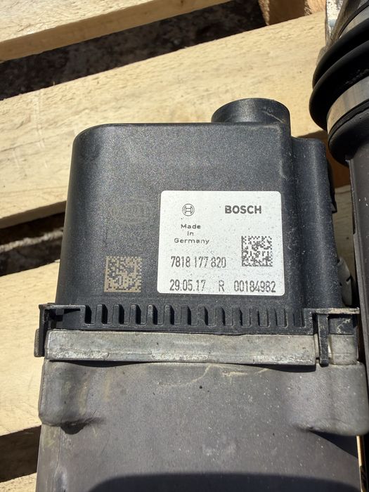 Задна кормилна рейка Audi A8 D5 50TDI 55TFSI 60TFSI S8 4N0501055G 4N0909145C 4N0909145G