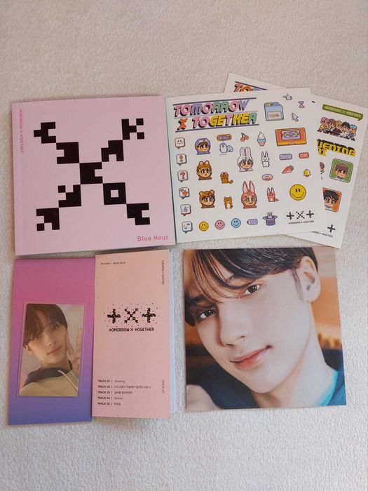 Album kpop TXT- Minisode 1: Blue Hour AR version + Poster