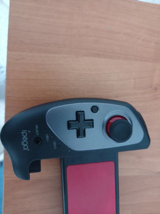 Продаю игровой джойстик для стрелялок