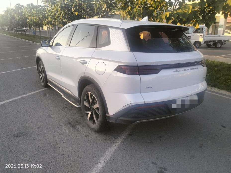 Продам автомобиль BYD SONG PRO 2024 года