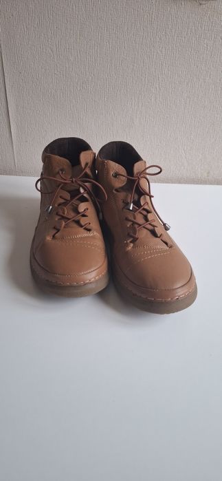 Естествена кожа обувки Ulanka 41 номер 
26,2 см нови, естествена кожа