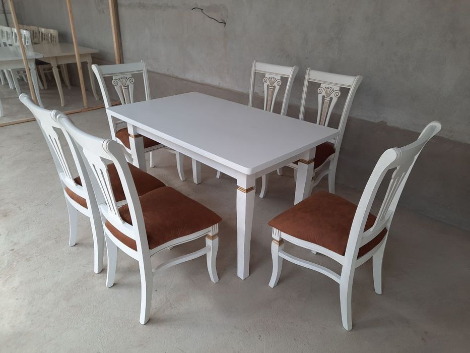 Kuxonniy mebel zakazga xoxlagan turda  xamda tayyor maxsulotlar bor .