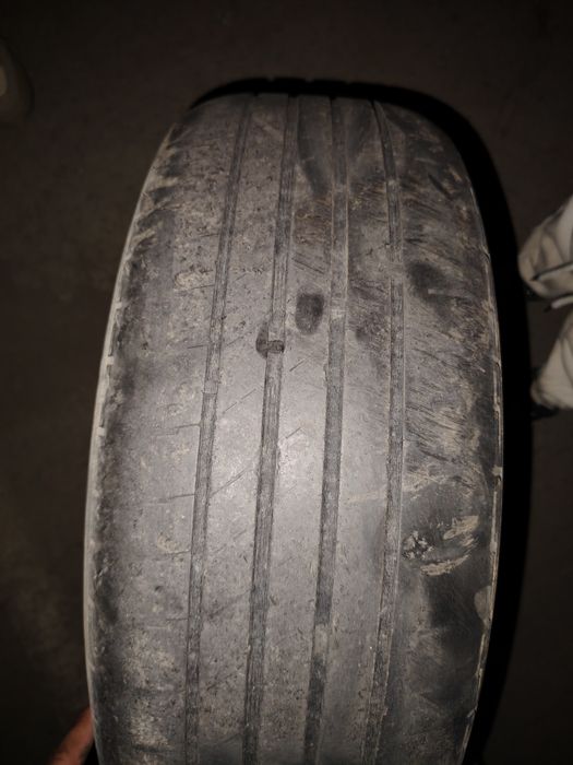 Продам резину 205/60/16