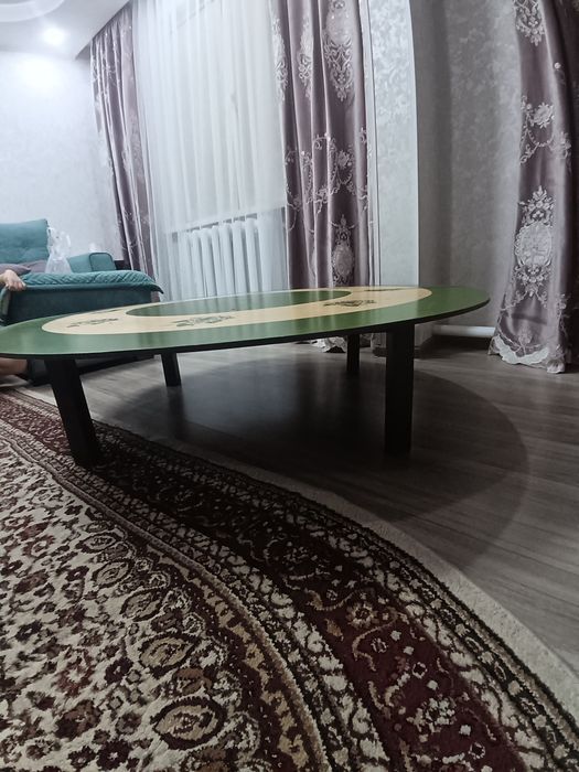 Казахский круглый стол