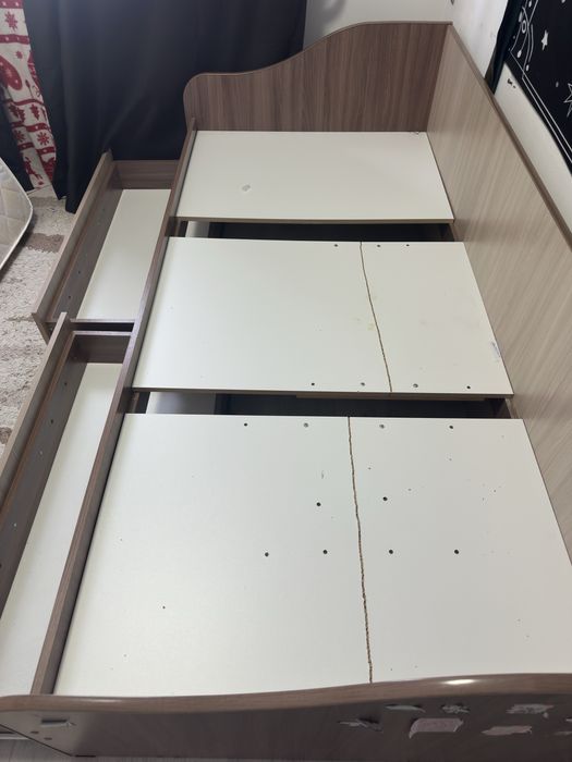 Кровать подростковая. Без матраса.