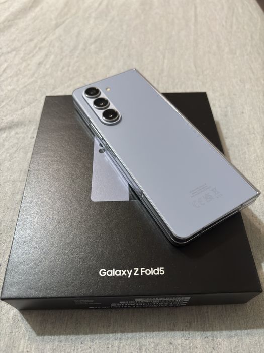 Samsung z fold 5
