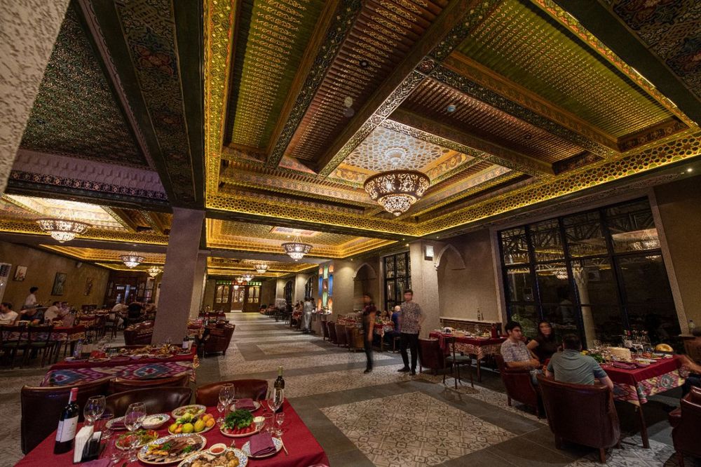 Продается ресторан Музей Плова на перекрестке Новомосковской/Кольцевой