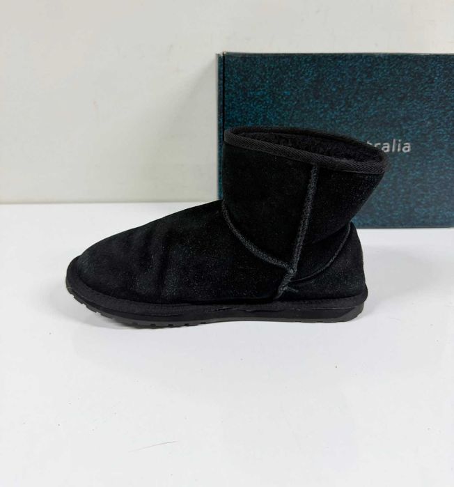 EMU Australia Wallaby