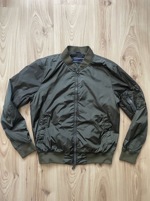 TOMMY HILFIGER Bombers/мъжко яке-бомбър L