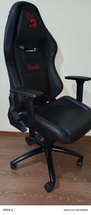 Kreslo sotiladi, sizga qulay narxlarda