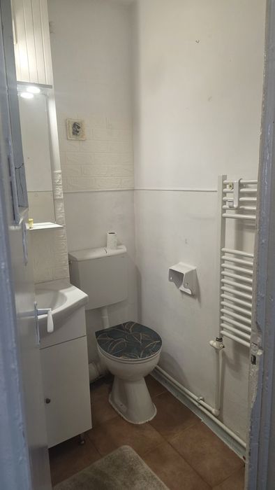 Hala Centrala-Apartament 2 camere decomandat