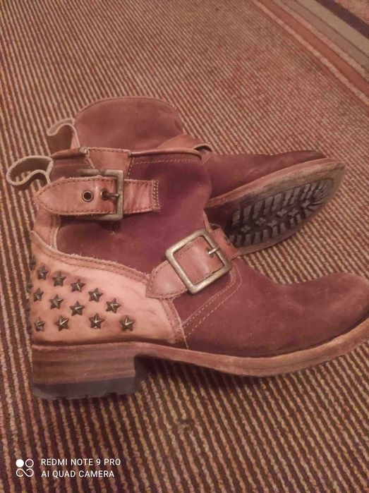 Дамски стилни боти