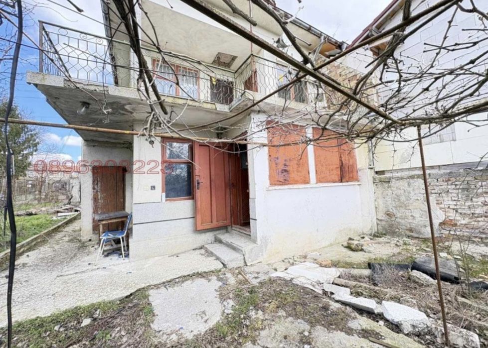 Къща в с. Изворско