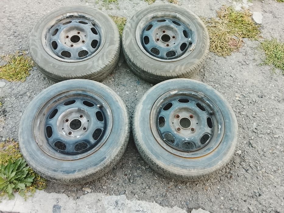 Продам колеса с резиной