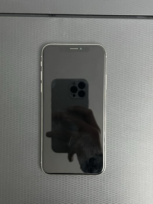 iPhone X продам!