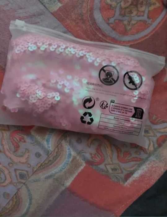 Beretă chic cu paiete