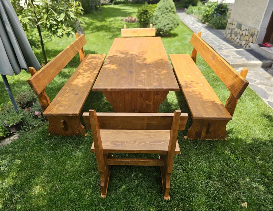 Баварски маси с пейки