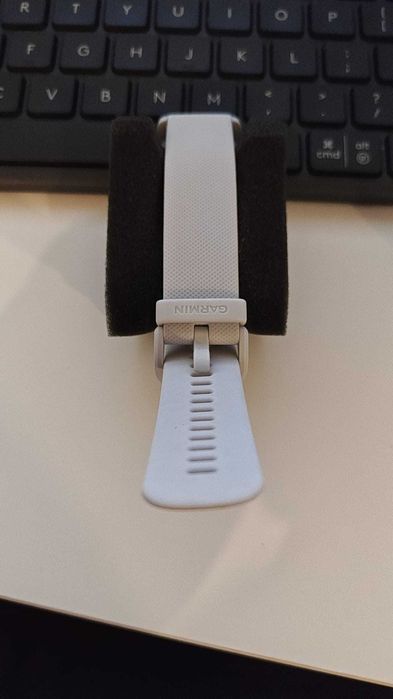 Ceas dama GARMIN VIVOMove Trend