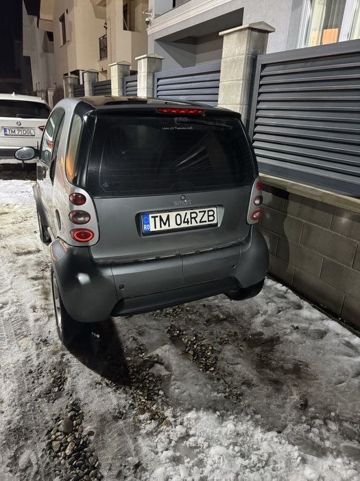Vand Smart Fortwo 2003,600cmc,automat,benzina