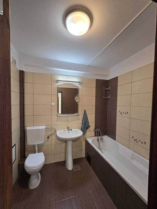 Apartament 3 camere spre închiriere – Baciu