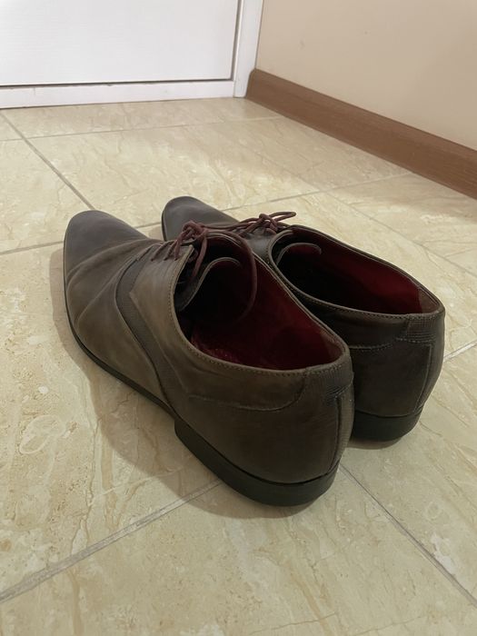 Европейская обувь б/у 45 размера по доступной цене 3 пар обуви