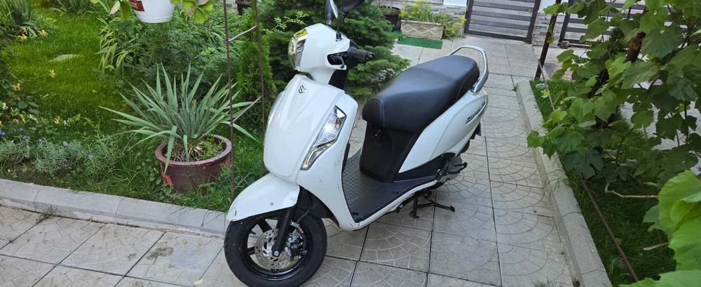 Suzuki Address 125 / 2023 / Import Germania, 6000 km