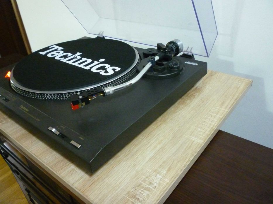 NOU !pick-up technics sl-d202